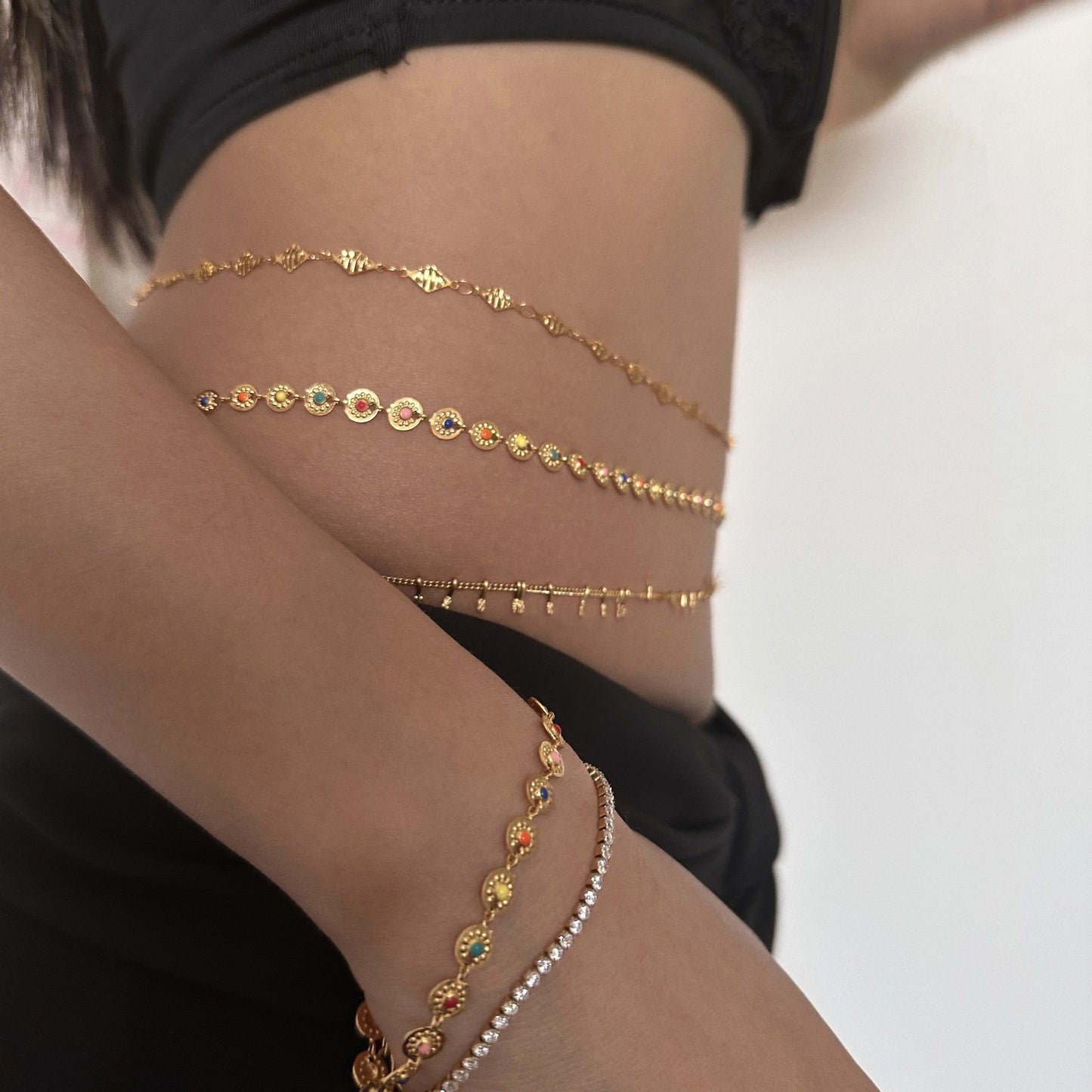 Classic Titanium Steel Plated Women's Chain Belt with Vintage Tassel Design