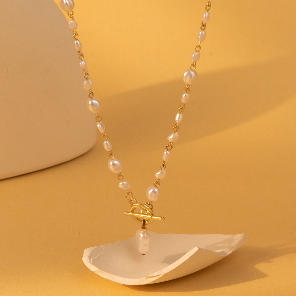 Classic Geometric Imitation Pearl Chain Pendant Necklace for Women