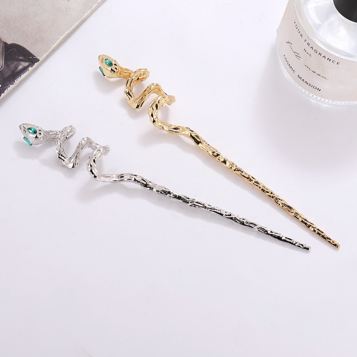 Classical Serpentine Diamond-Studded Metal Hairpin - Personalized Luxury Design