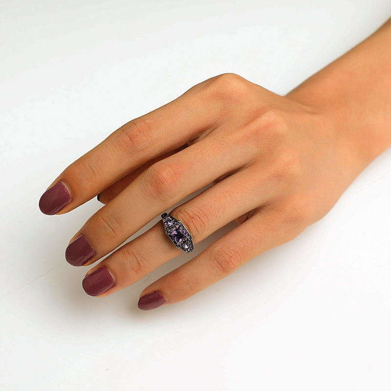 Cute Luxurious Color Block Alloy Unisex Rings with Minimalist Rhinestone Design