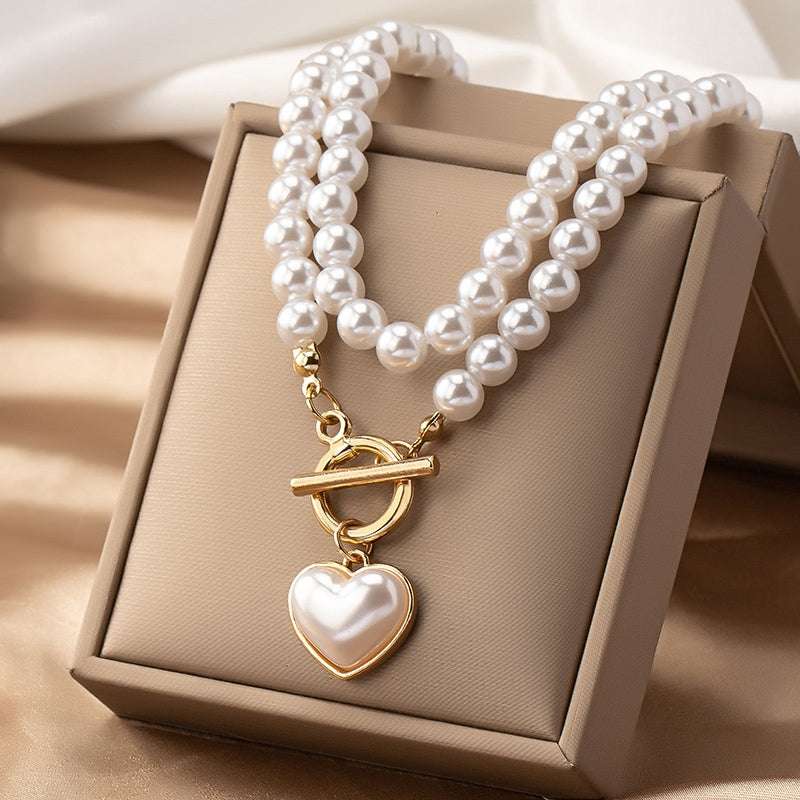 Elegant Vintage Heart Shape Pearl Pendant Necklace for Women