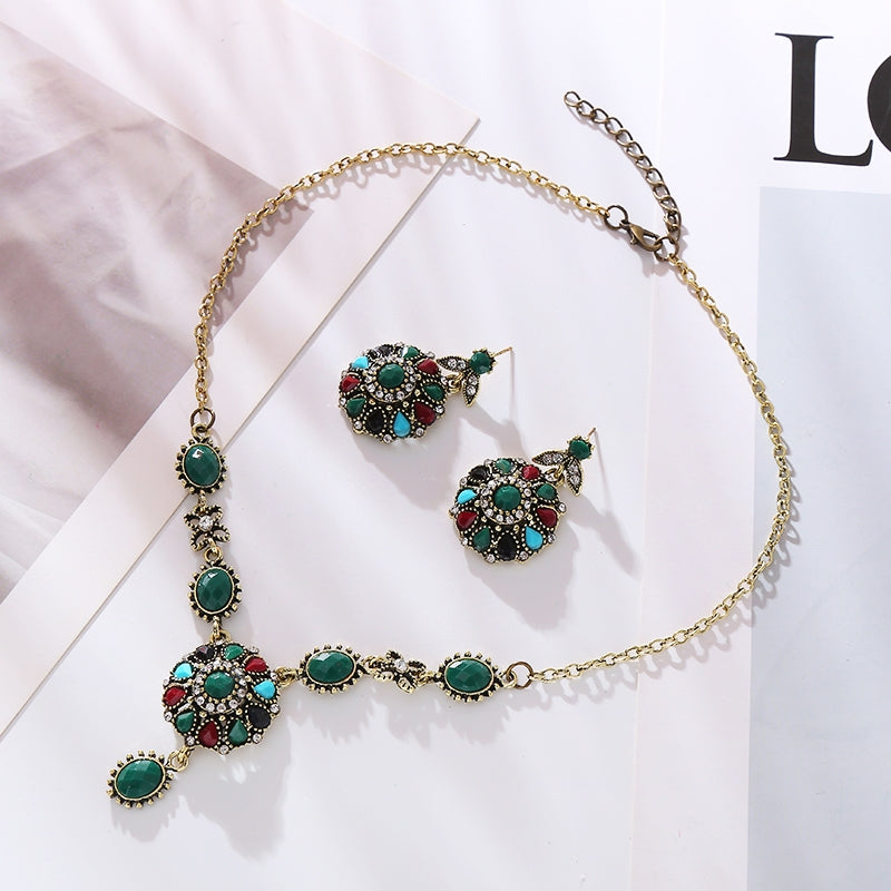 Elegant Bohemian Rhinestone Inlay Flower Necklace and Earrings Set for Women