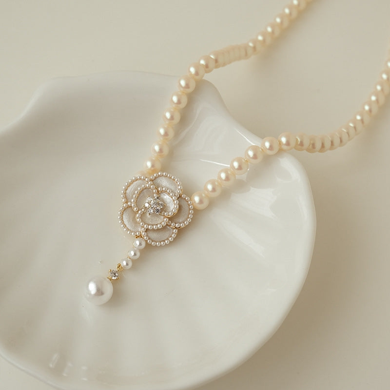 Elegant Camellia Flower Pearl Necklace for Women