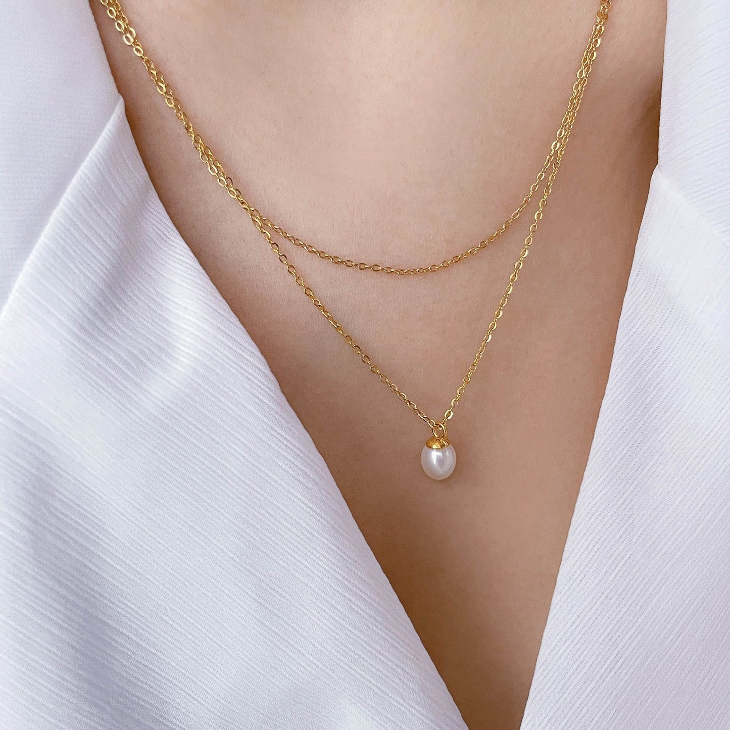 Elegant Geometric Freshwater Pearl Irregular Beaded Necklace