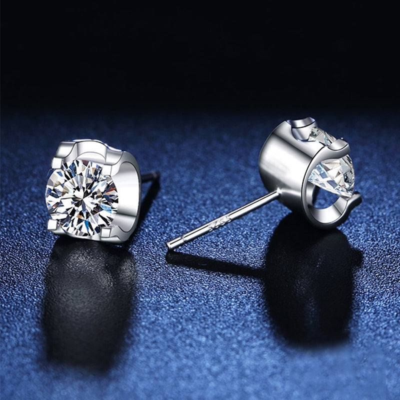 Elegant Geometric Sterling Silver Moissanite Bull Head Ear Studs