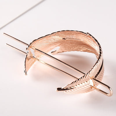 Elegant Feather Alloy Hairpin - Women's Metal Hair Accessory