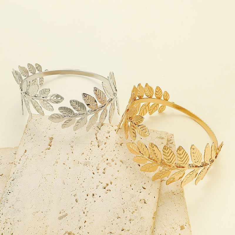 Elegant Luxurious Leaf Design Iron Bangle Bracelet