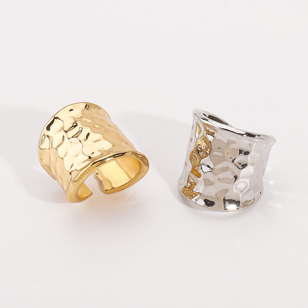 Elegant Retro Alloy Women's Wide Band Irregular Open Ring