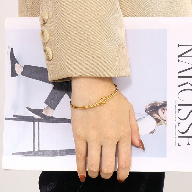 Elegant Geometric Stainless Steel Knot Open Bracelet - Minimalist Fashion Versatile Jewelry