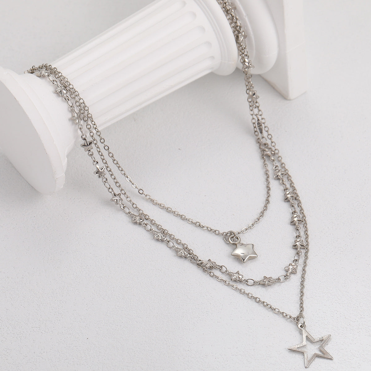 Elegant Star Alloy Layered Pendant Necklace for Women