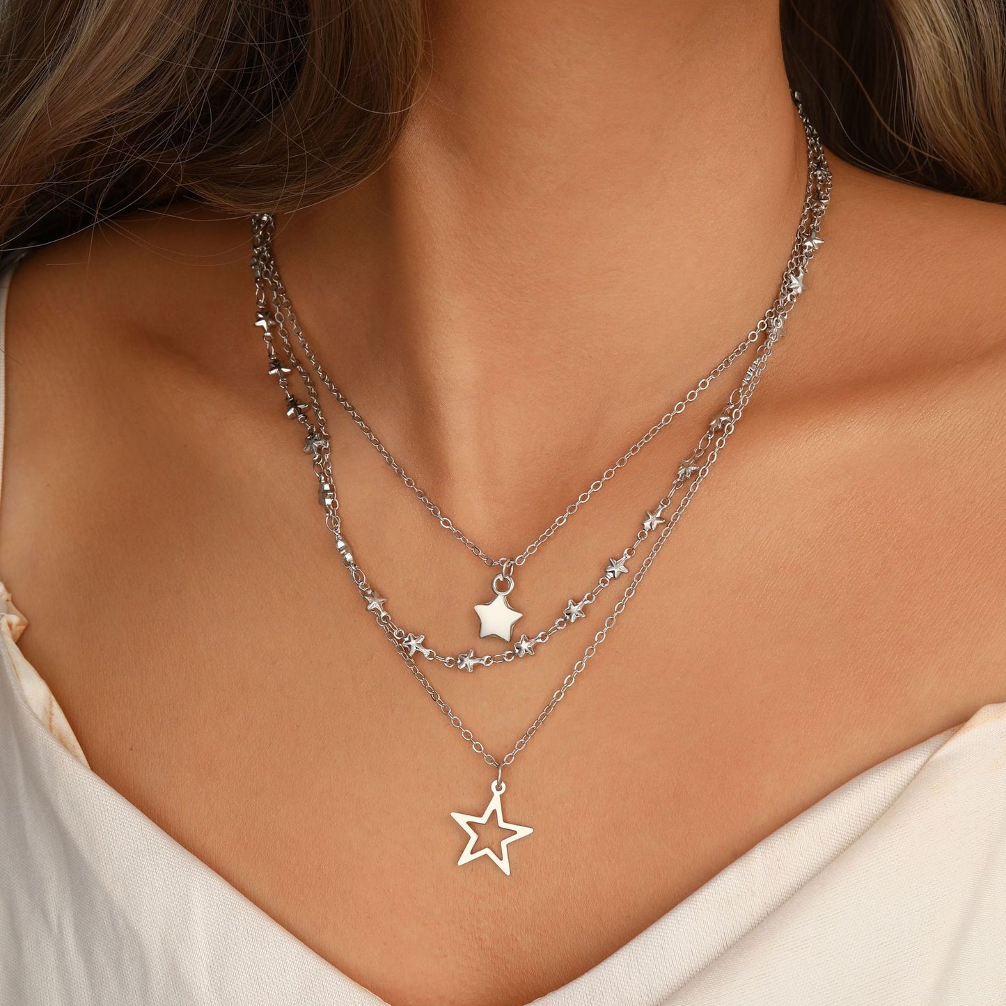 Elegant Star Alloy Layered Pendant Necklace for Women