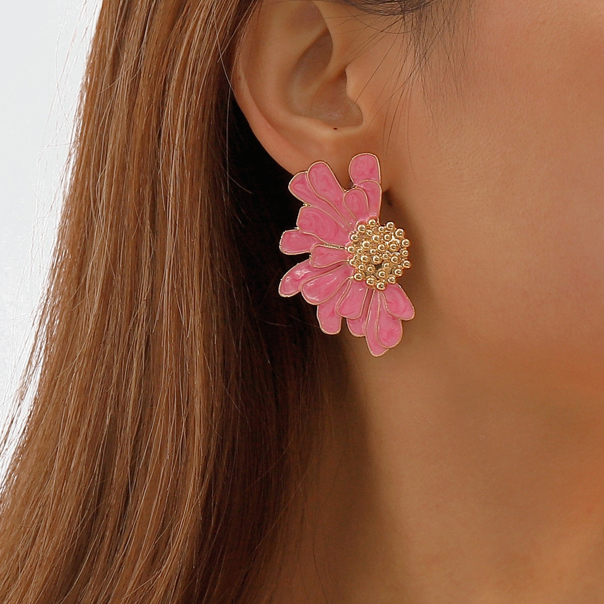 Elegant Vintage Flower Enamel Alloy Stud Earrings for Women