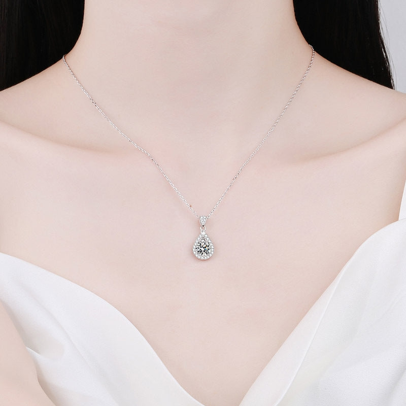 Elegant Water Droplets Sterling Silver Moissanite Zircon Pendant Necklace