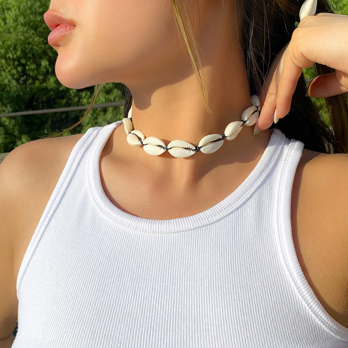 Ethnic Geometric Alloy Shell Handmade Choker Necklace