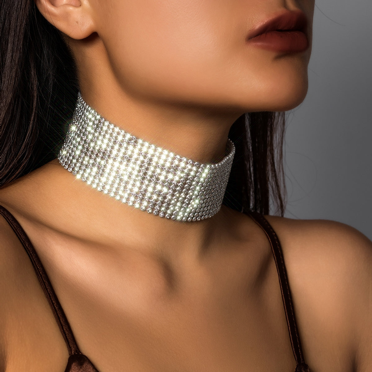 Exaggerated Rhinestone Choker Necklace with Wide Band Design