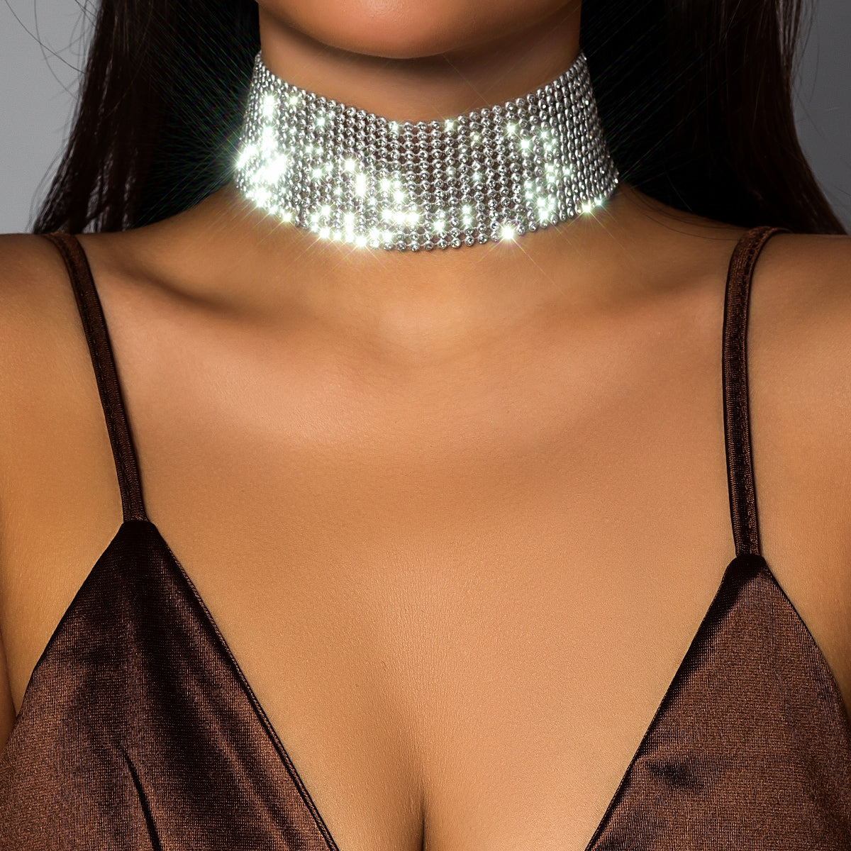 Exaggerated Rhinestone Choker Necklace with Wide Band Design