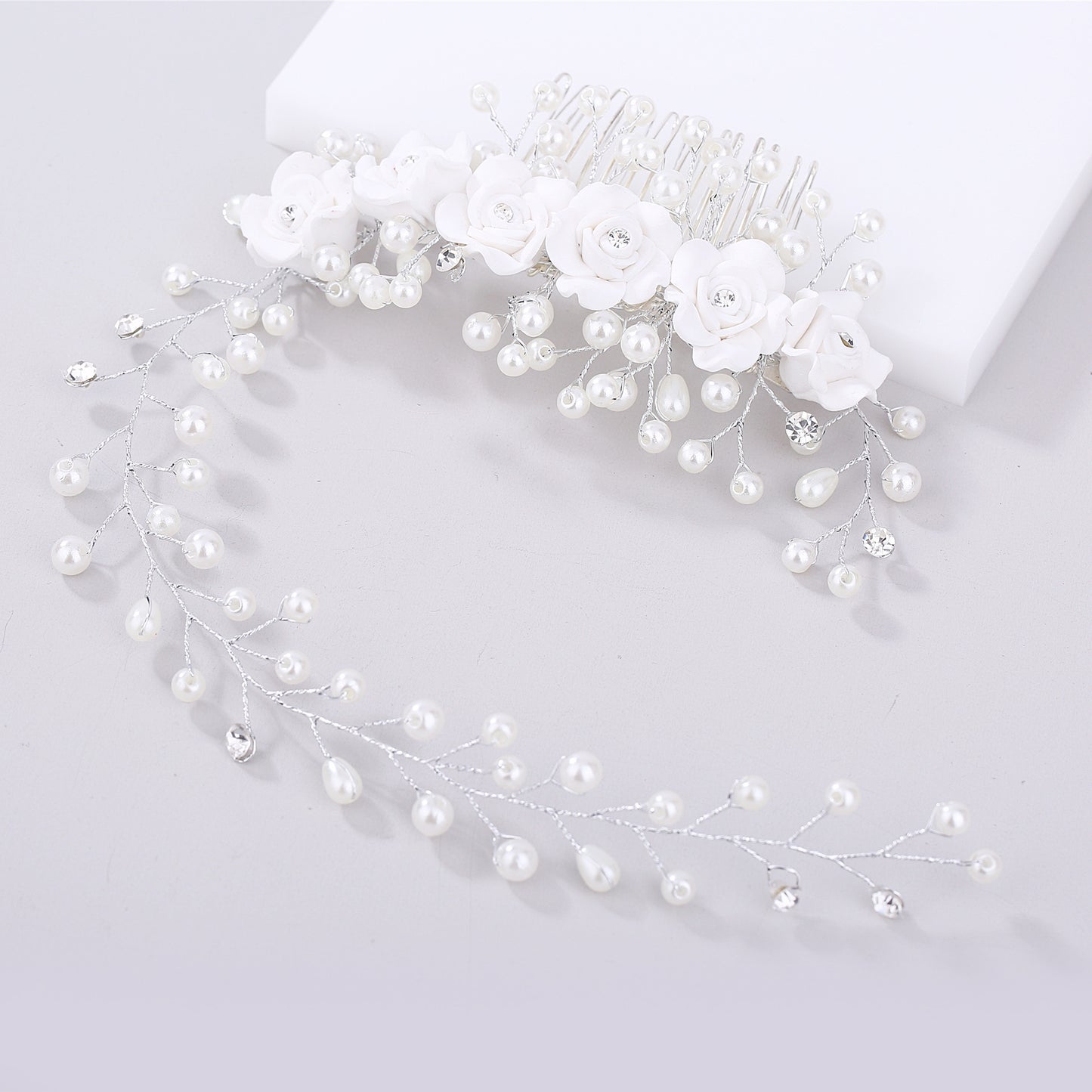 Fashion Bridal Handmade Pearl Flower Hair Comb for Weddings and Special Occasions