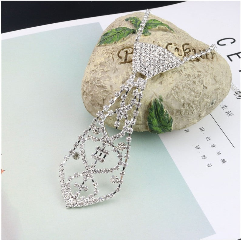 Fashion Bridal Rhinestone Tie Necklace with Claw Chain