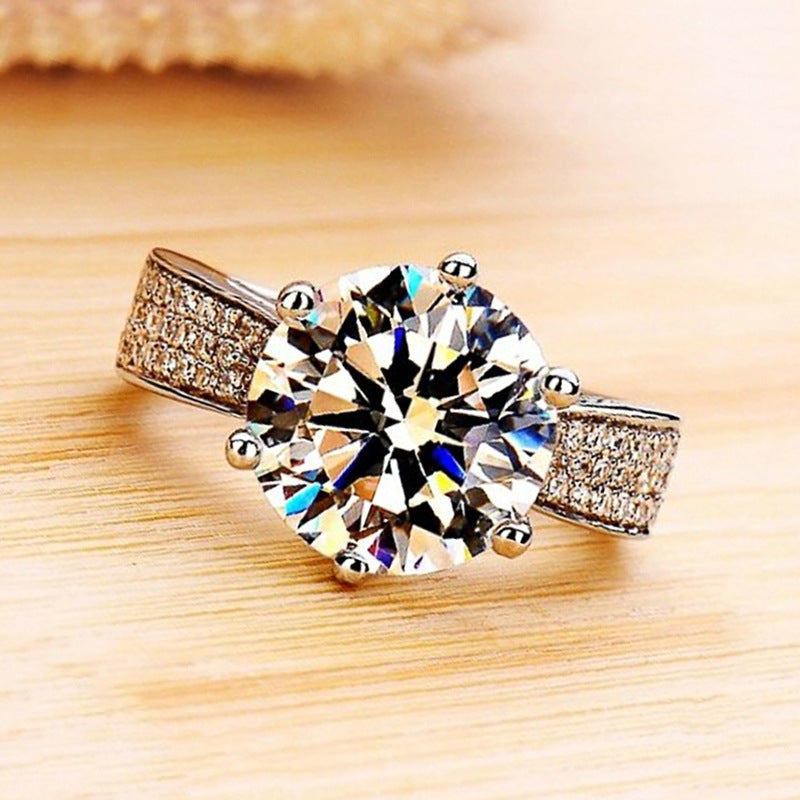 Fashion Classic Six-Prong Platinum-Plated Zircon Ring