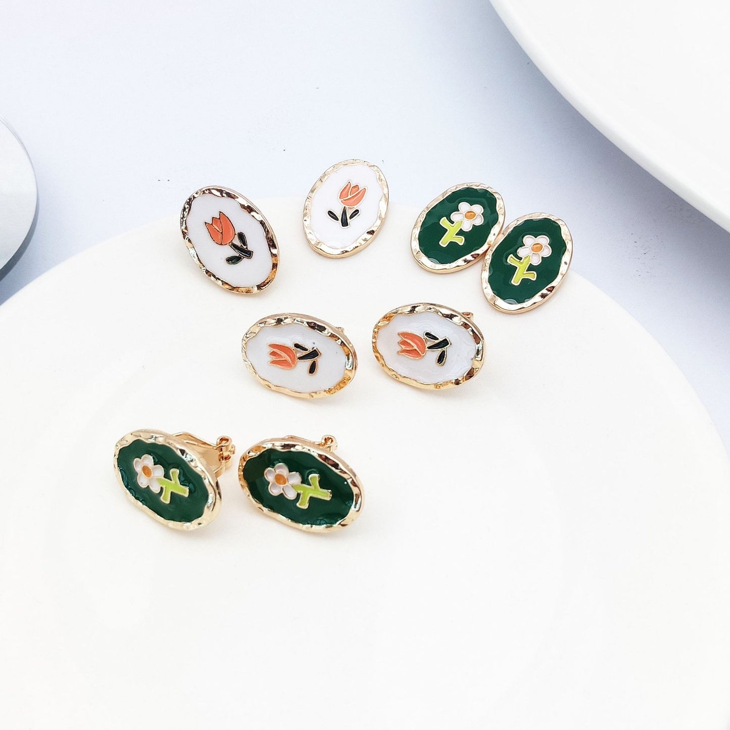 Fashion Flower Alloy Enamel Ear Clips Ear Studs