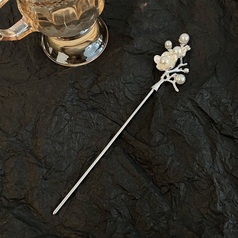 Elegant Floral Alloy Hairpin with Tassels - High-End Hair Accessory