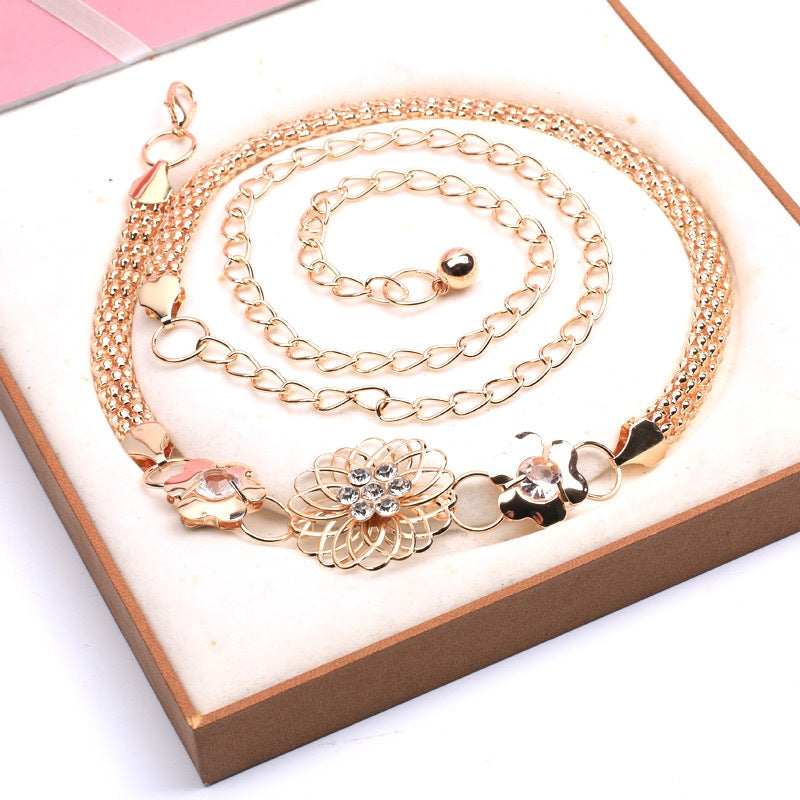 Fashion Flower Alloy Women's Rhinestone Chain Belt - Gold Metal Waist Accessory