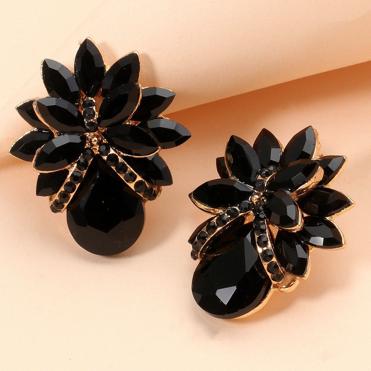 Fashion Floral Crystal Stud Earrings