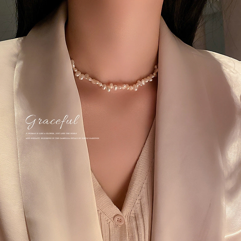 Fashion Freshwater Pearl Irregular Design Alloy Choker Necklace for Women