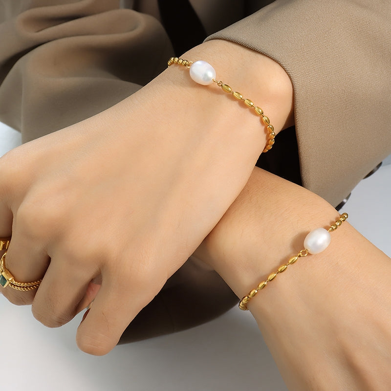 Geometric 18K Gold Plated Pearl Bracelet with French Baroque Freshwater Pearls and Chain Design