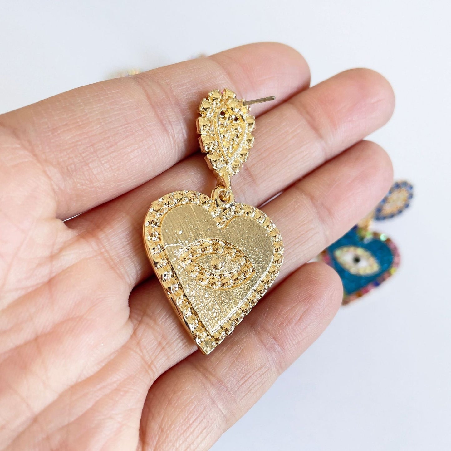 Fashion Heart Eye Rhinestone Inlay Women's Drop Earrings