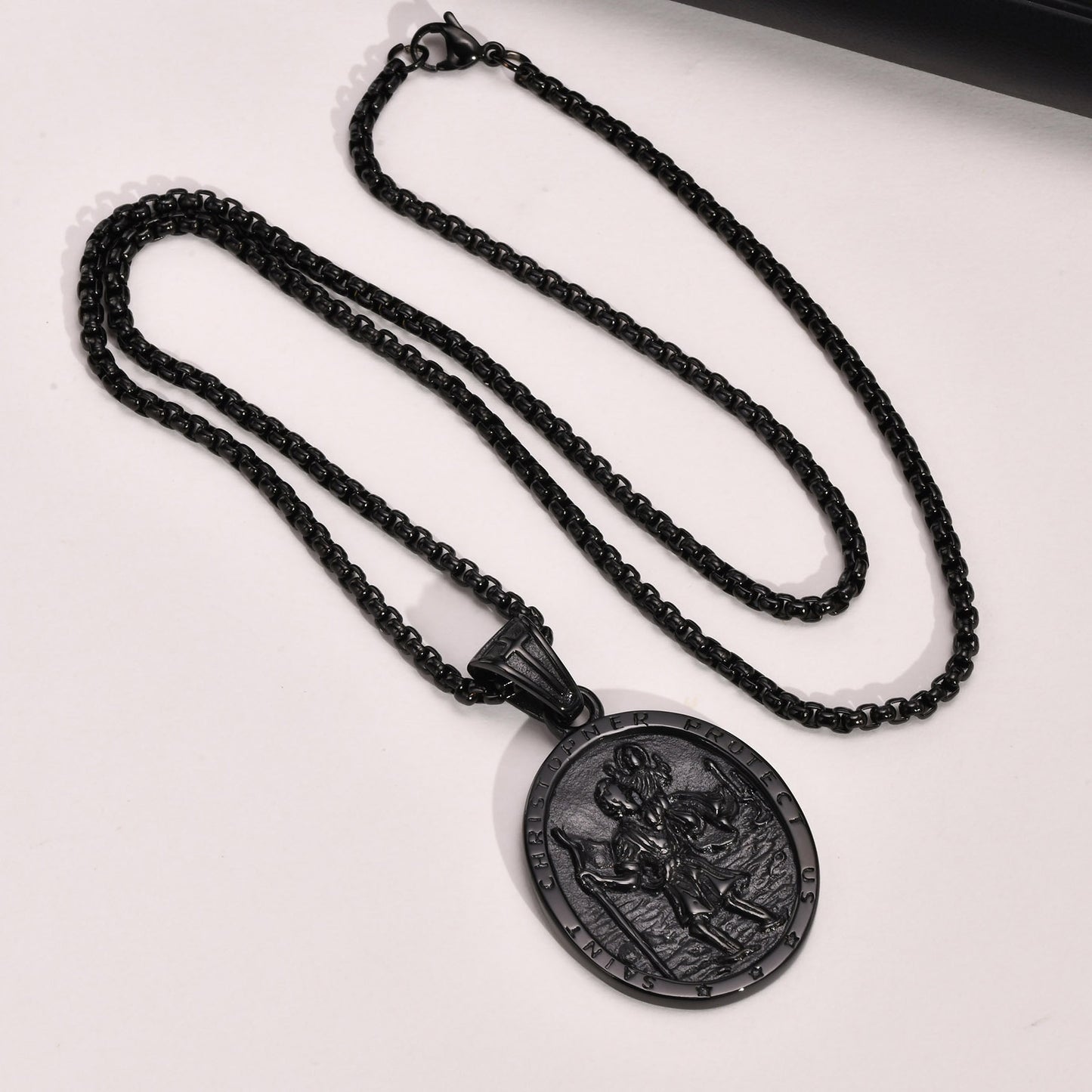 Fashion Portrait Stainless Steel St. Christopher Oval Pendant Necklace