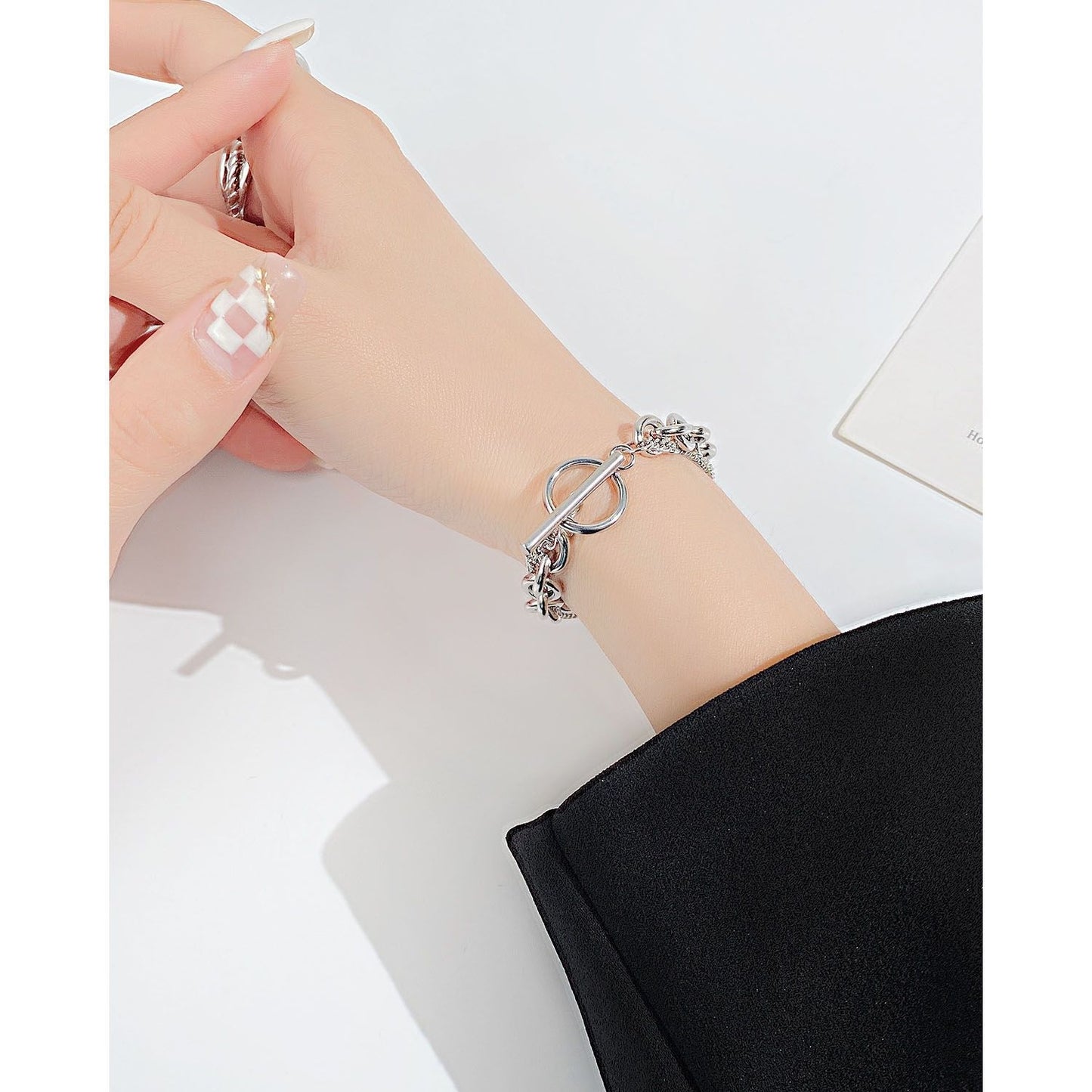 Fashion Multi-Layer Stainless Steel OT Clasp Bracelets for Women