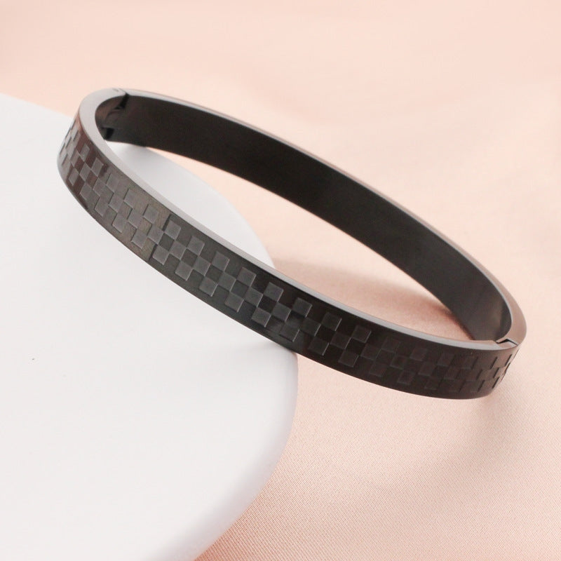 Fashion Stainless Steel Plaid Couple Bracelet with Egg-Shaped Buckle