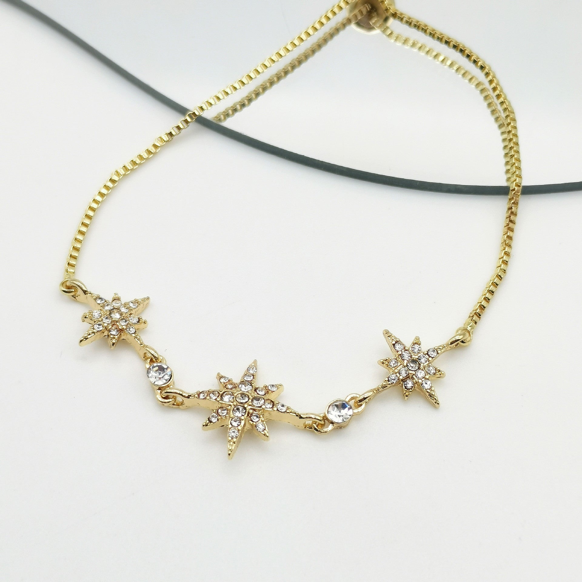 Fashion Star Rhinestone Inlay Adjustable Bracelet - Korean Eight-Pointed Star Design