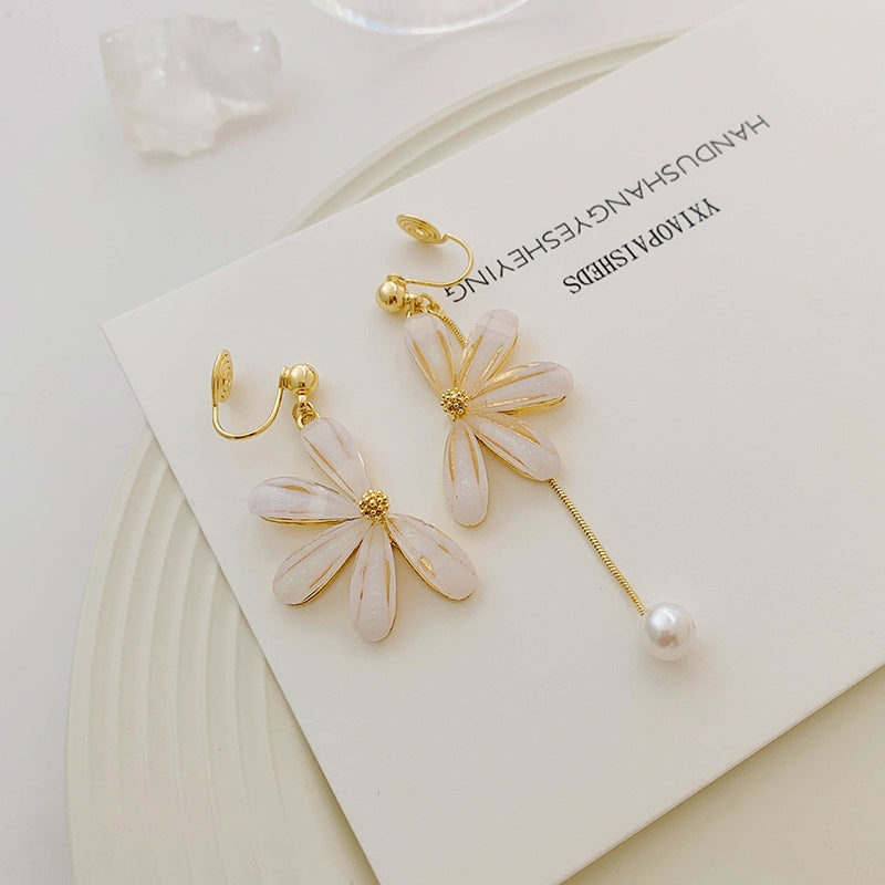 Fashion Asymmetrical Flower Petal Pearl Clip-On Earrings for Women