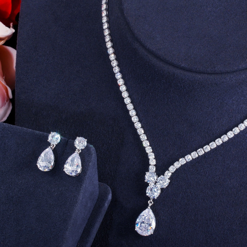 Glamorous Wedding Jewelry Set: Water Droplet Artificial Gemstones Necklace and Earrings in White Gold and Rhodium Plating