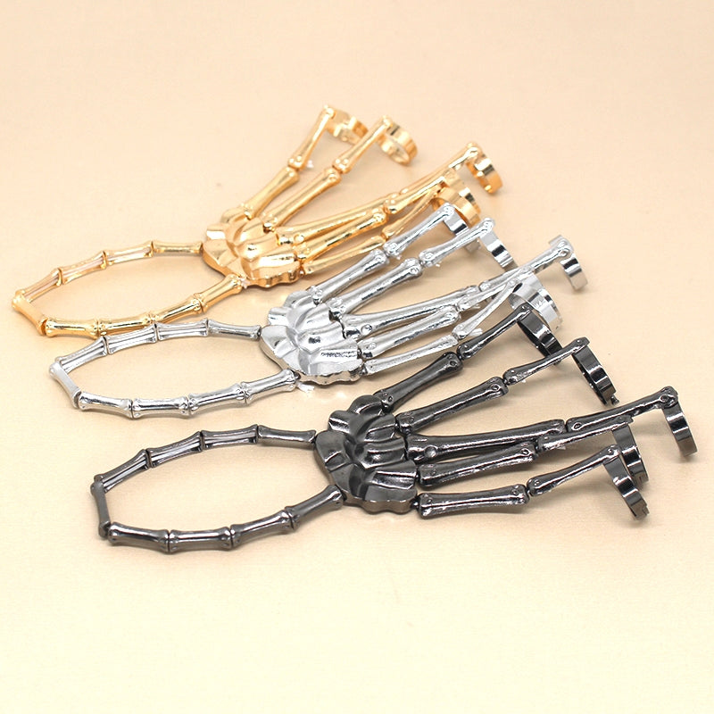Hip-Hop Punk Skull Hand Alloy Bracelet for Women