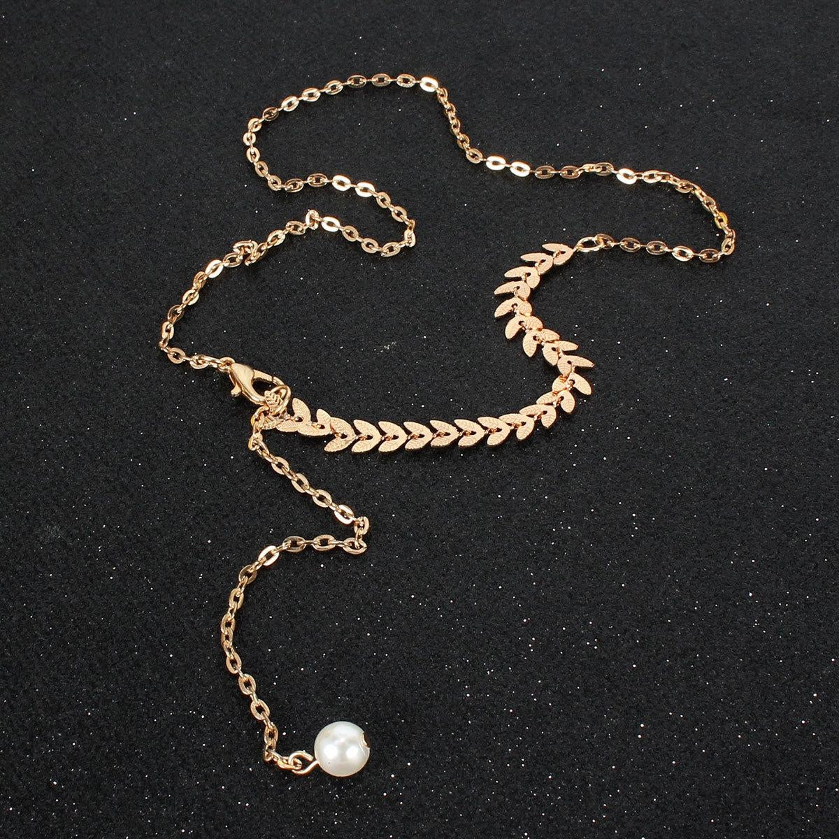 Individual Fish Bone Clavicle Chain Fashion Imitation Pearl Pendant Necklace for Women