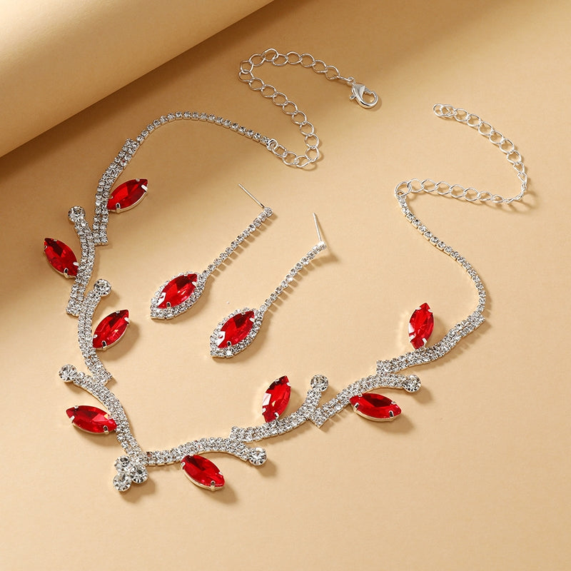 Luxurious Rhinestone Leaf Design Silver Plated Women's Earrings and Necklace Set