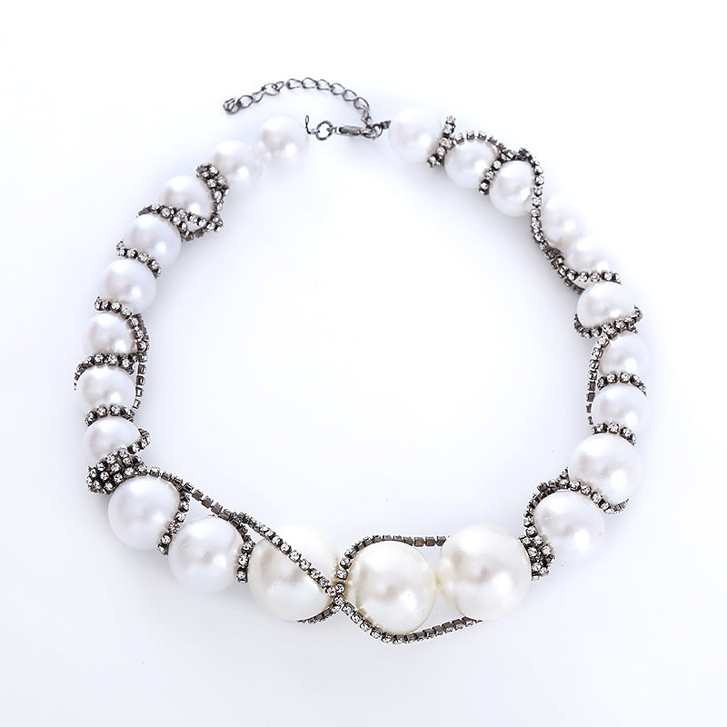 Luxurious Geometric Imitation Pearl Fashion Necklace