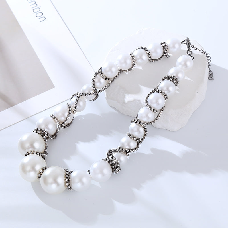 Luxurious Geometric Imitation Pearl Fashion Necklace