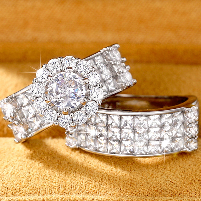 Luxurious Shiny Zircon Flower Engagement Ring Set in White Gold Plated Copper