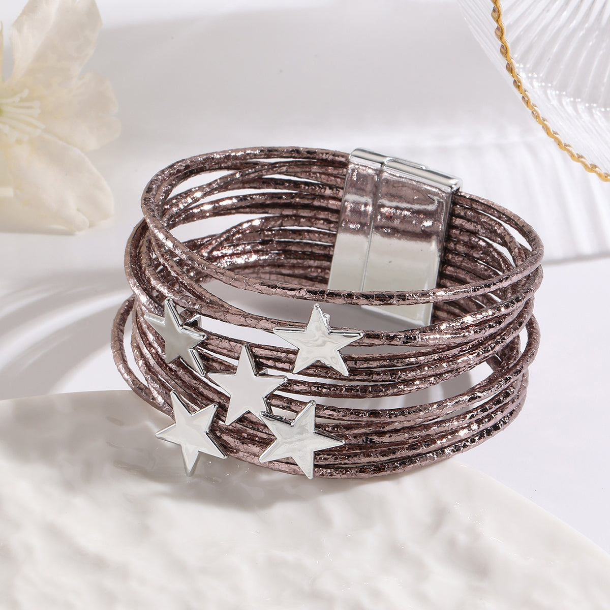 Modern European Multi-Layer PU Leather Circle Bracelet with Pentagram Accessories