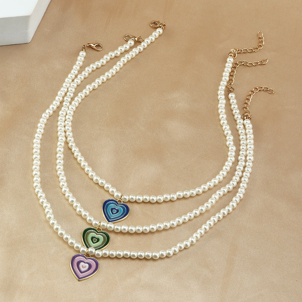 European American Style Pearl Necklace with Creative Retro Gradient Heart Design