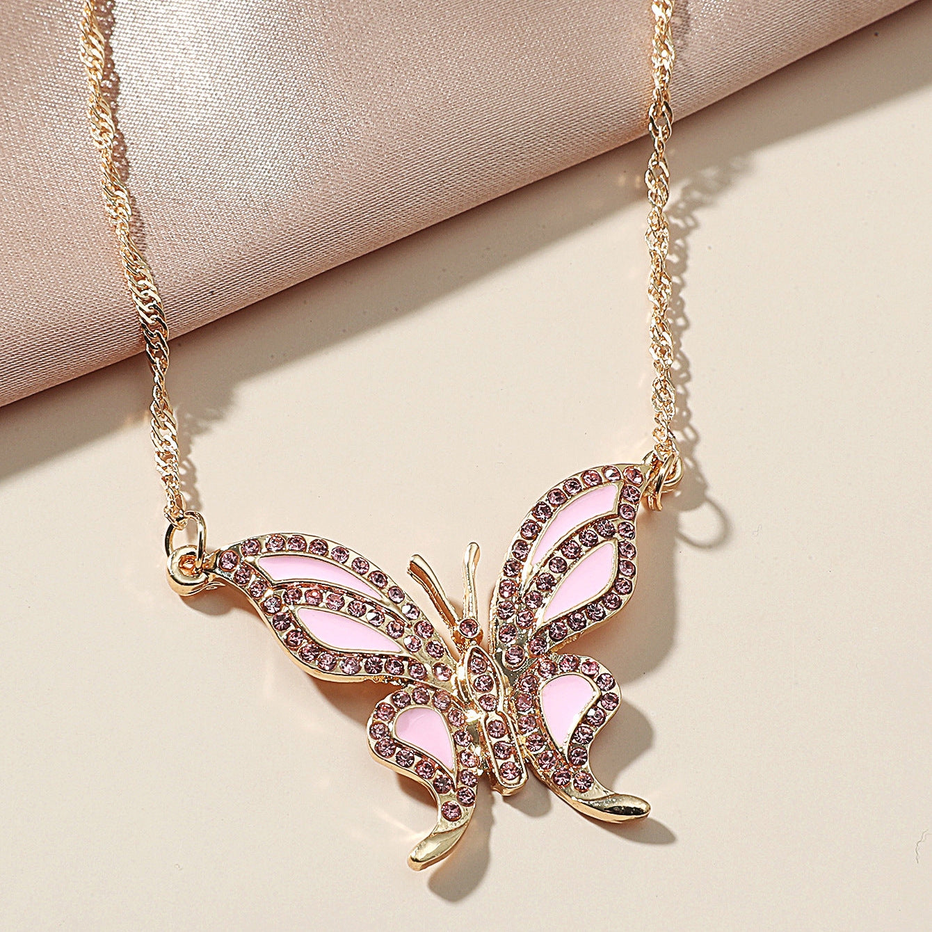 Rhinestone Butterfly Pendant Necklace - Fashion Statement Choker for Women