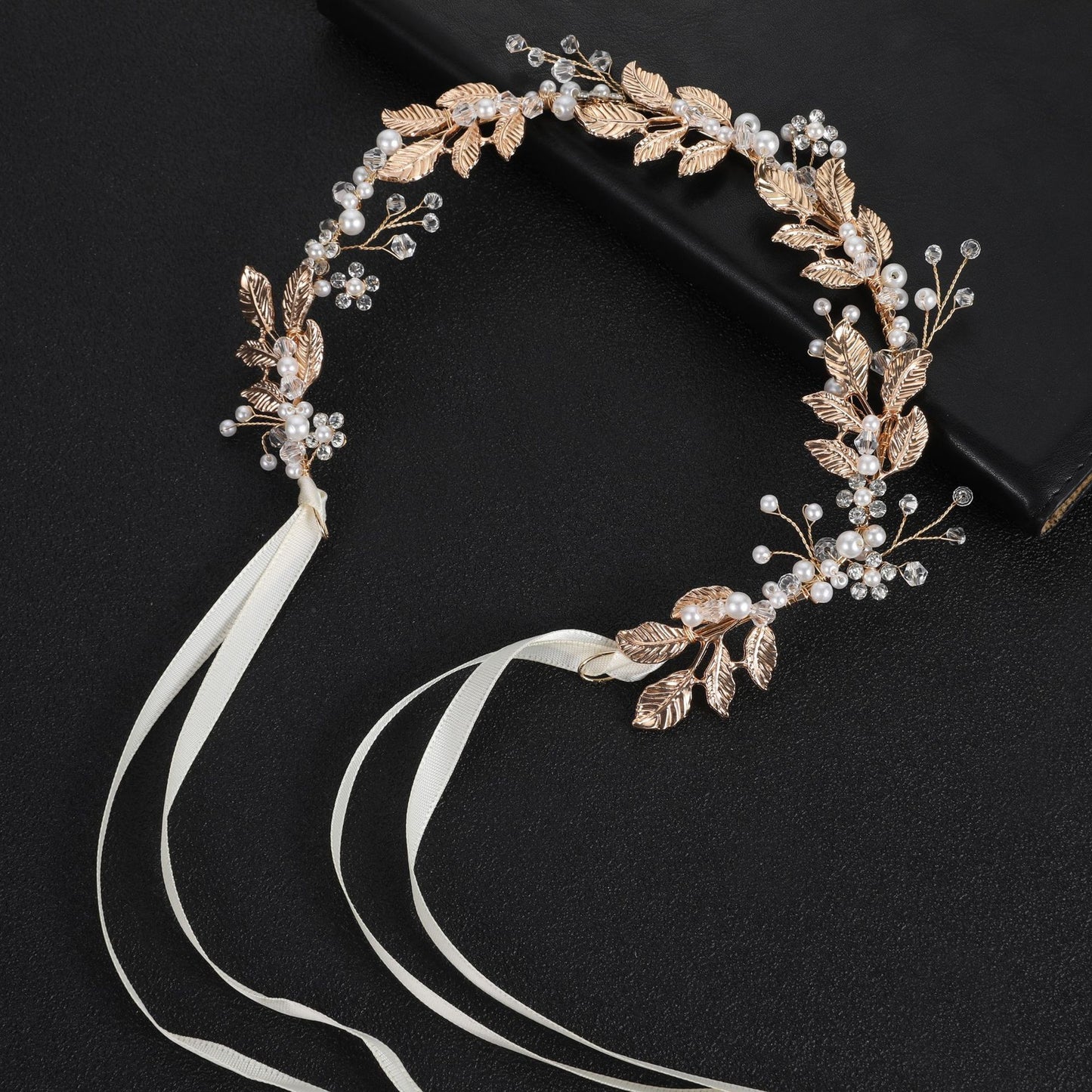 Retro Leaf Pearl Bridal Hairband