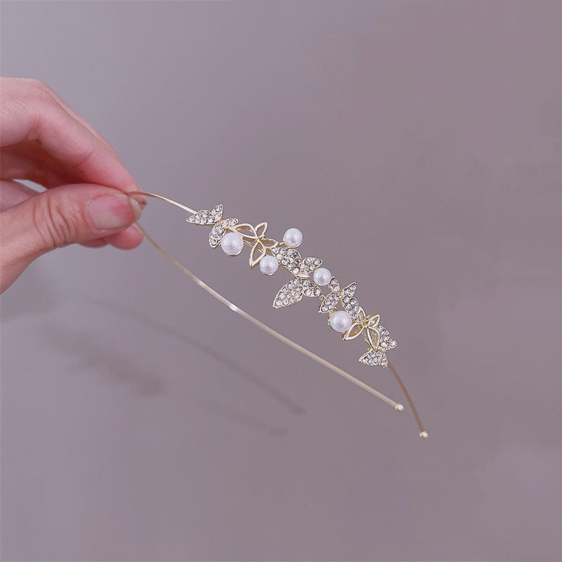 Elegant Rhinestone and Pearl Embellished Hairband