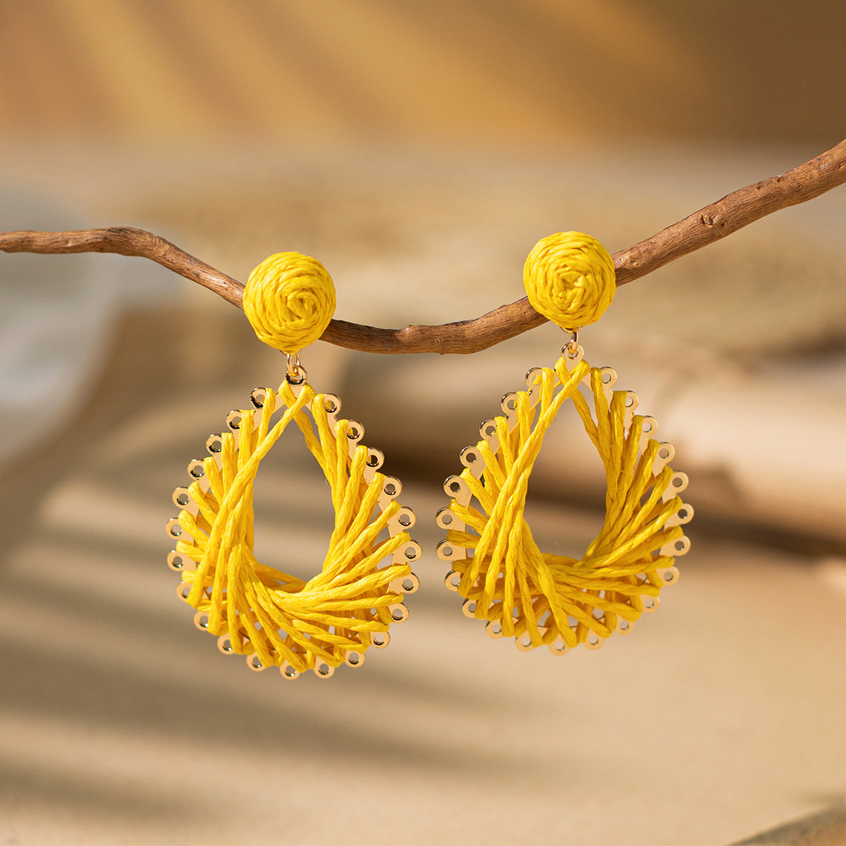 Bohemian Rattan Circle Braid Straw Drop Earrings for Vacation