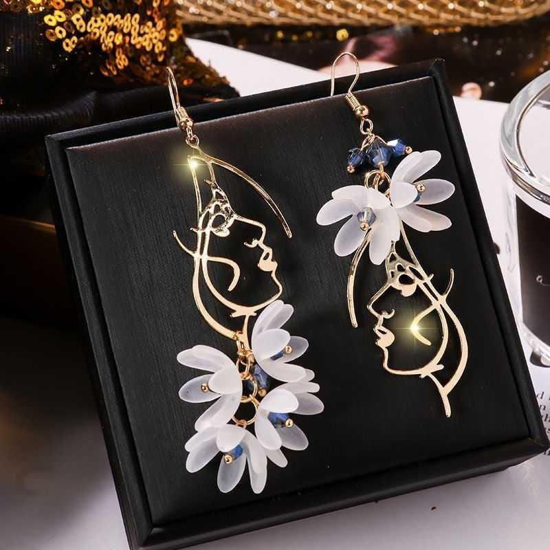 Simple Style Tassel Rose Imitation Pearl Alloy Rhinestone Women's Drop Earrings 1 Pair