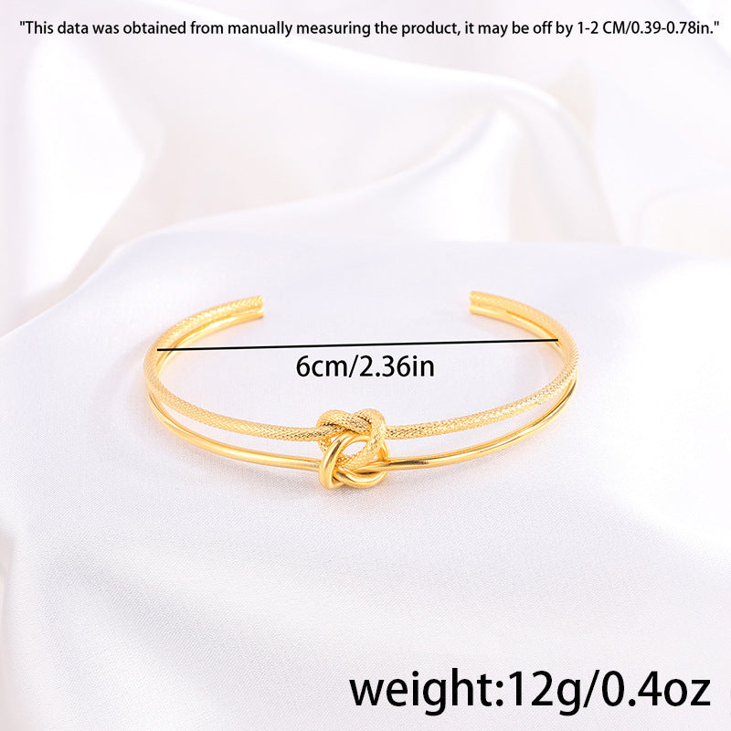 Vintage Style 18K Gold Plated Titanium Steel Cuff Bracelet - High-End Simple Design